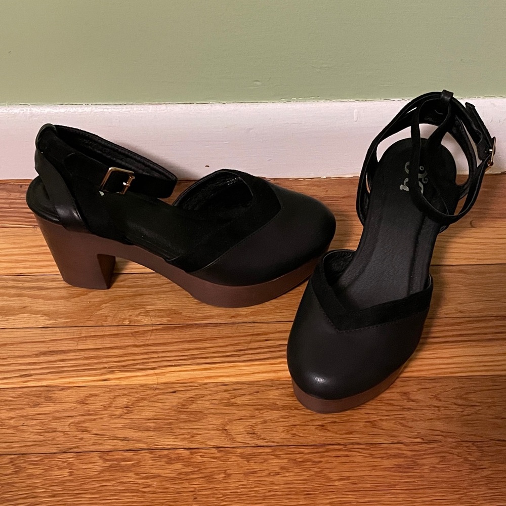 Black Platform Ankle Heels